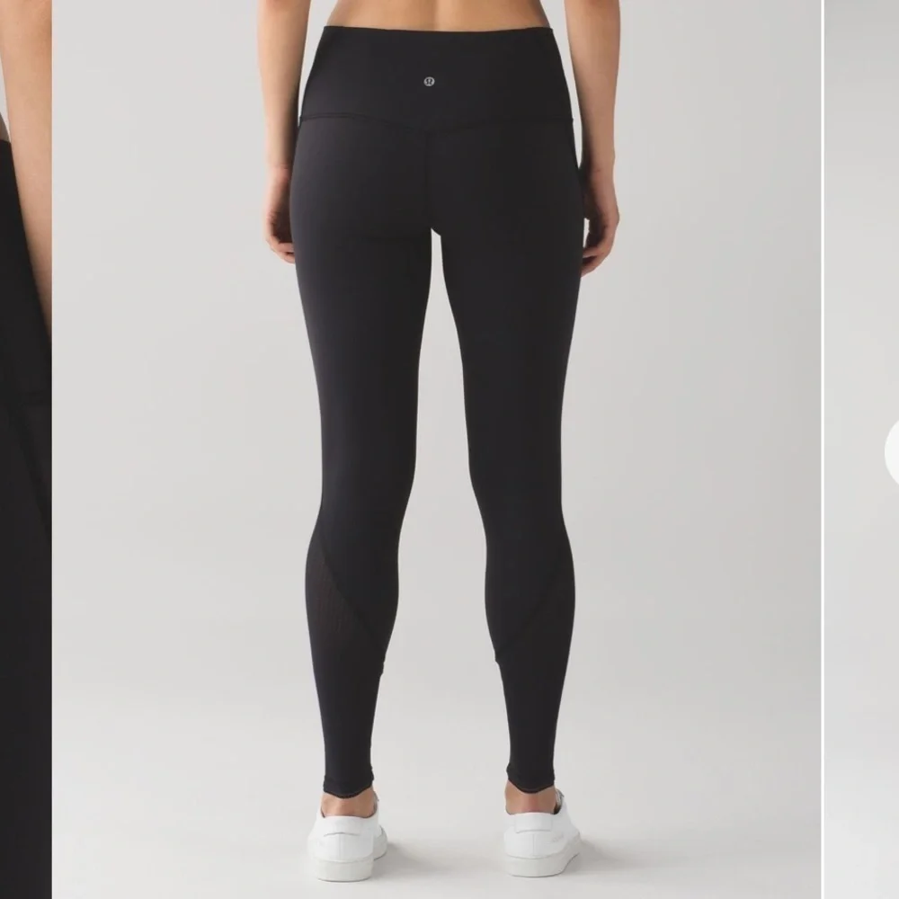 Lululemon Deep Breath Tight Mesh Pannel Leggings Dark Blue